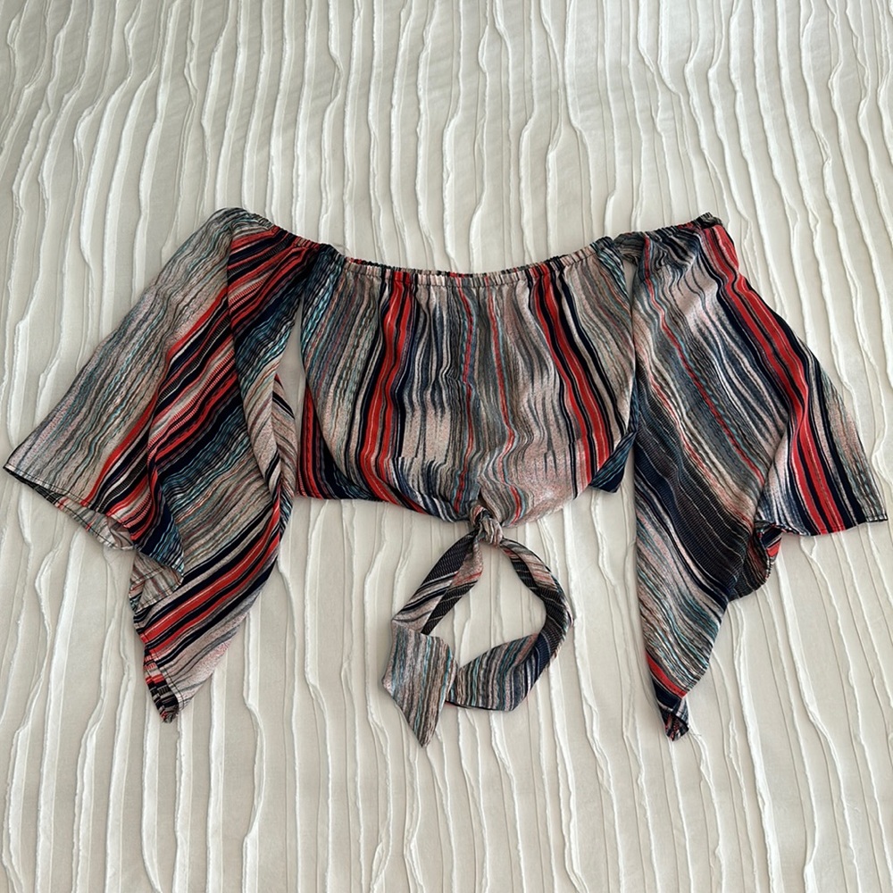 Boutique off the shoulder blouse. Medium